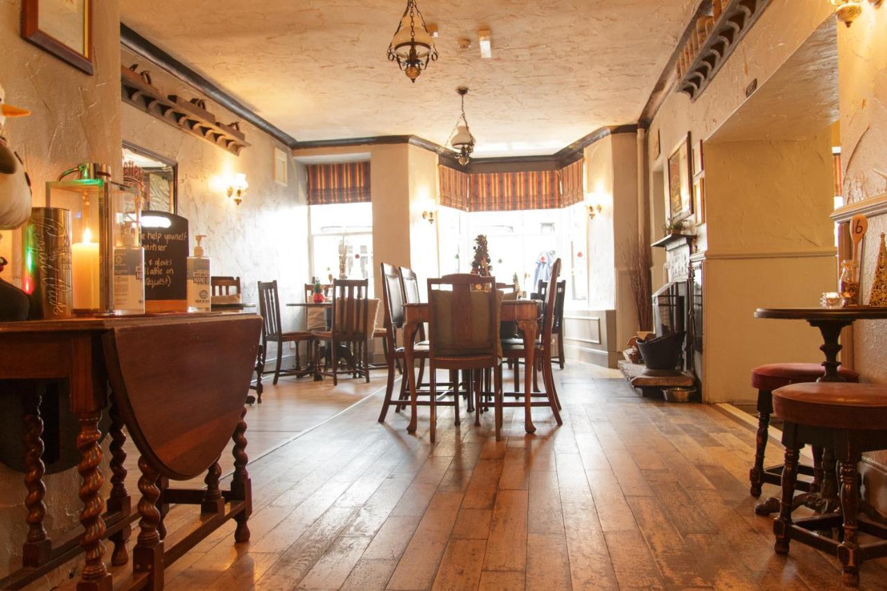 The Royal Oak Inn Bowness-on-Windermere Exteriér fotografie