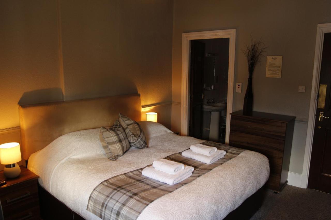 The Royal Oak Inn Bowness-on-Windermere Exteriér fotografie